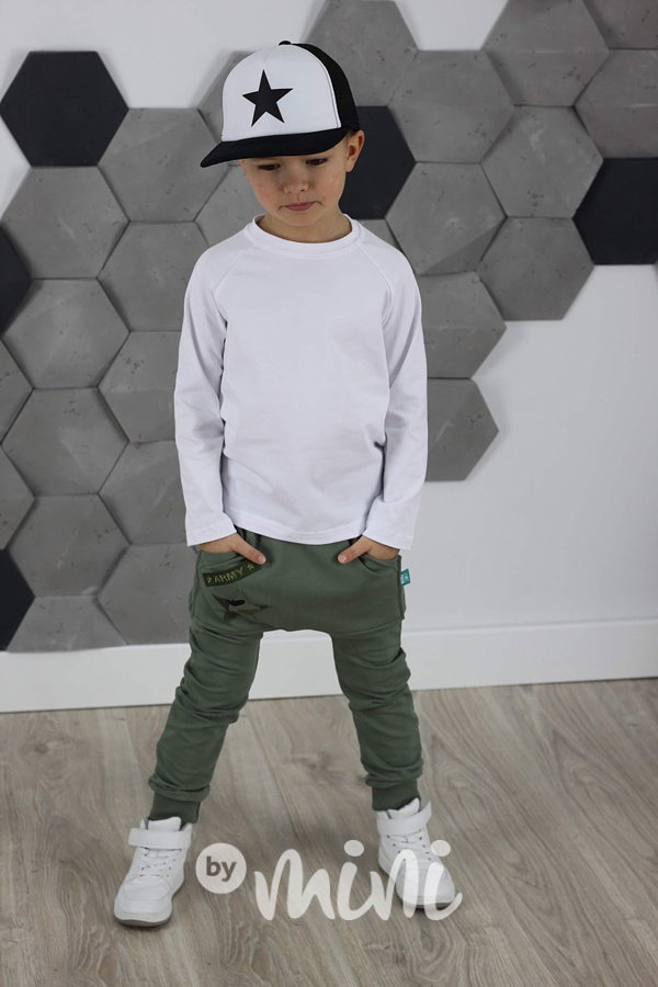 Khaki baggy s nášivkami