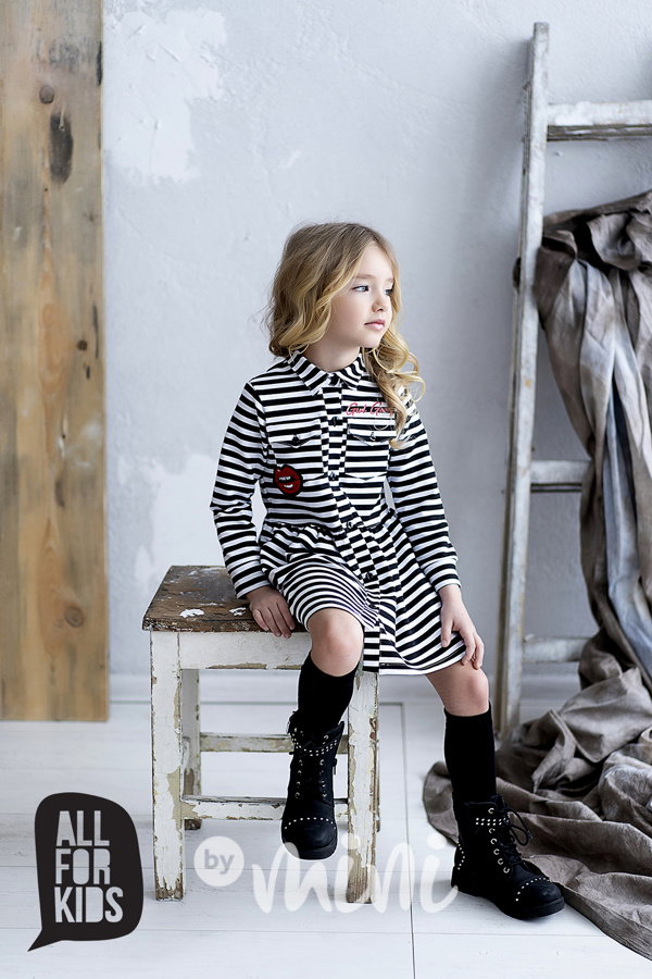 Pruhované košilové šaty