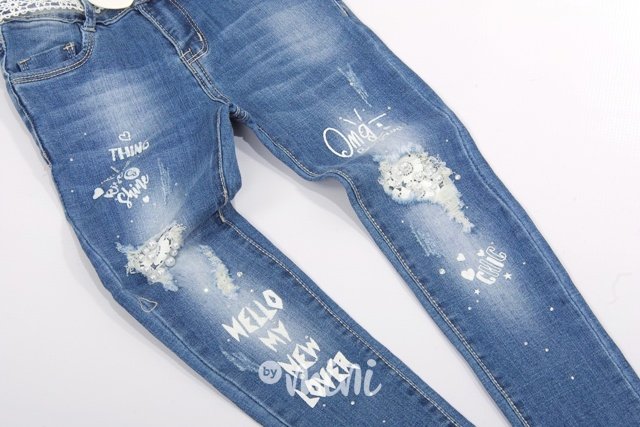 Designové jeansy + pásek