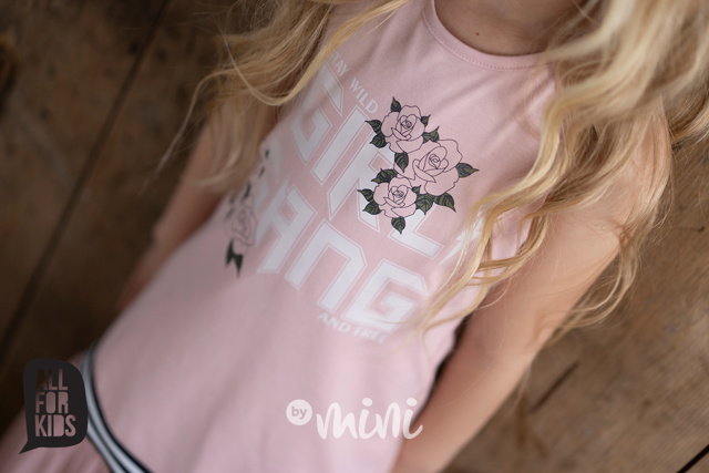Girl gang design šaty pink