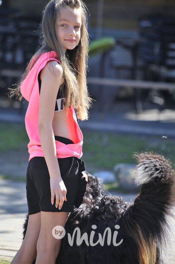 2v1 Sporty top + neon vesta