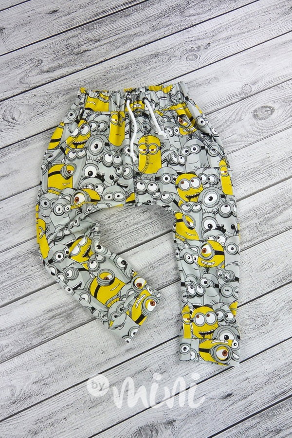 Baggy tepláky Mimoni