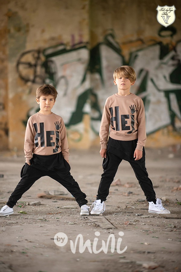 Černé designové baggy kapsáče