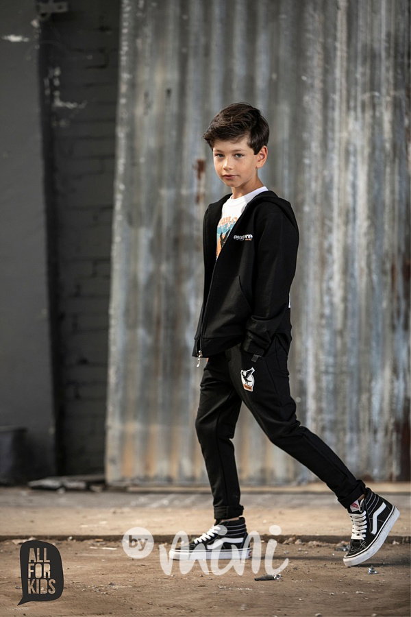EXPLORE mikina black