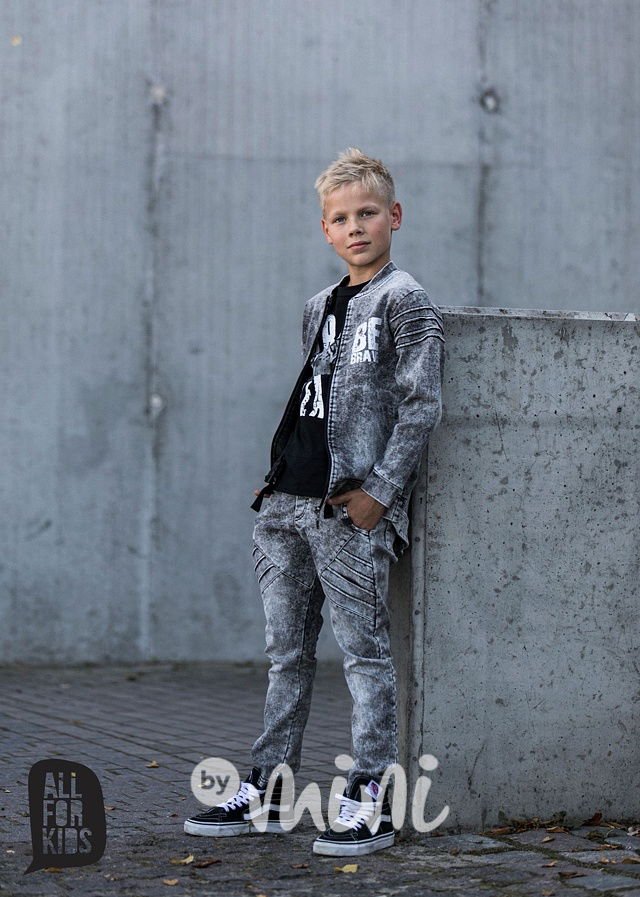 Brave heart triko s laclíky černé