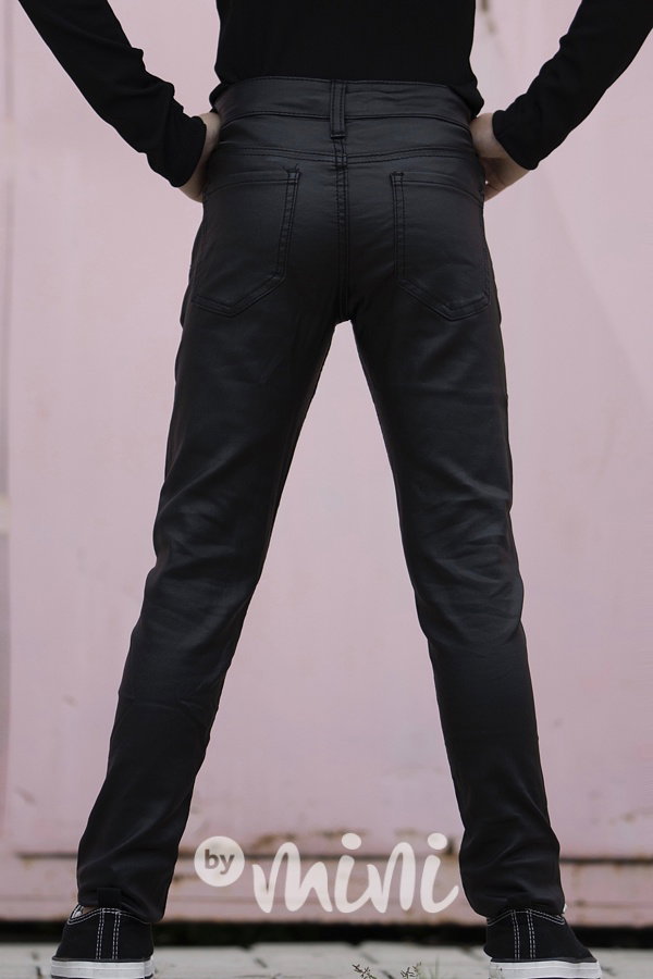 PREMIUM stretch kalhoty v liquid leather designu černé