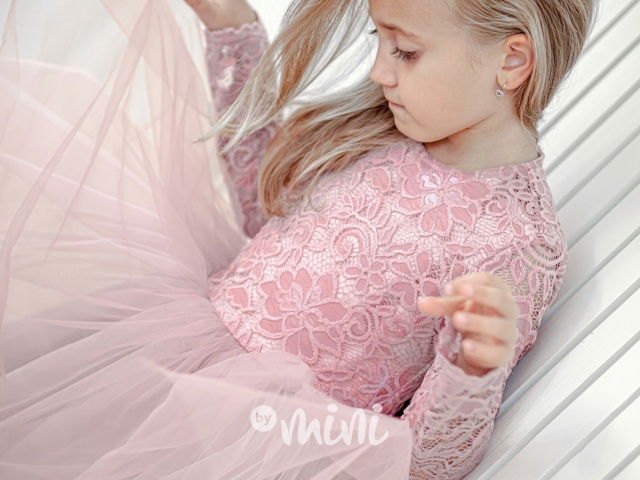 Dívčí krajkové šaty s krajkovým dlouhým rukávem