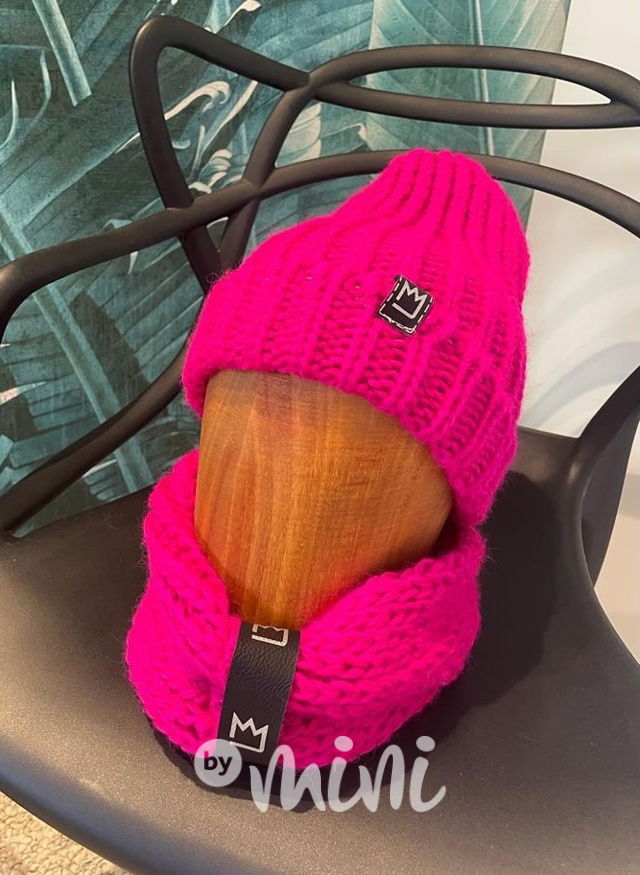 MIMI pletená čepka s nákrčníkem amarant