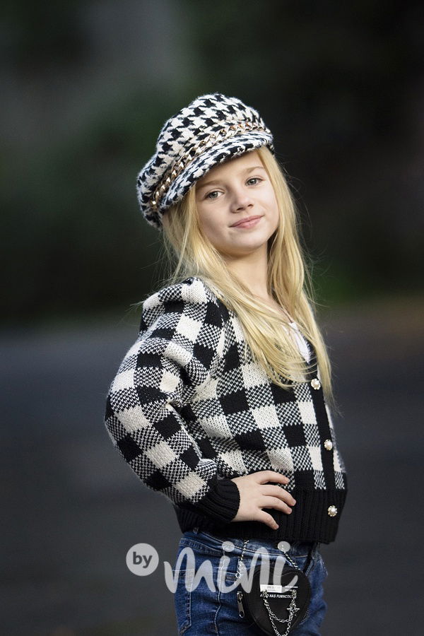 Karo black crop svetřík