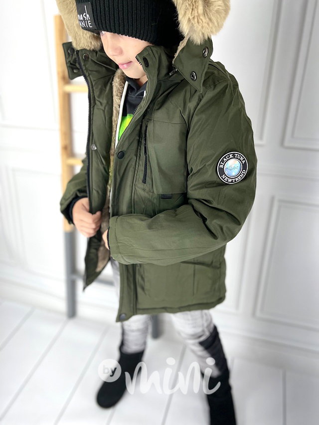 Zimní parka s kožíškem khaki
