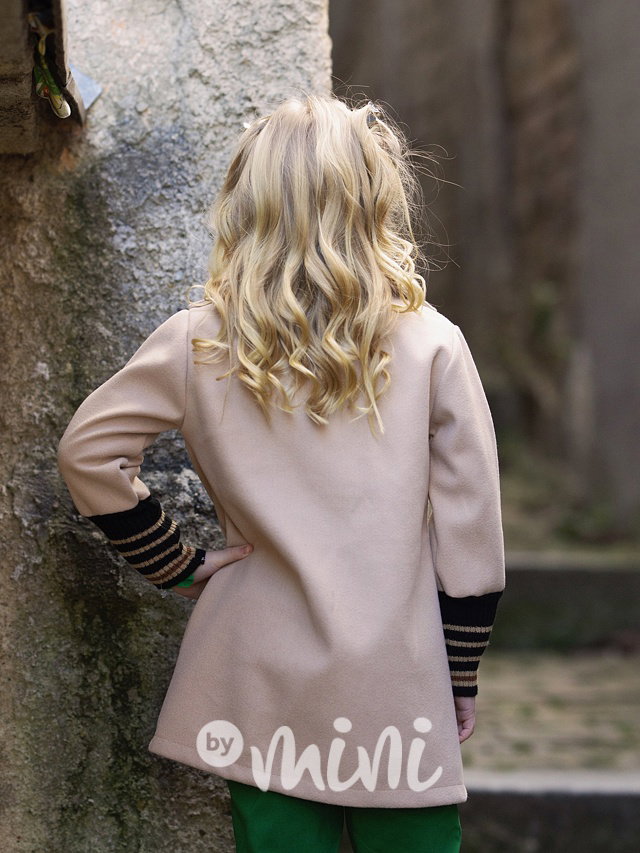 Flaušový kabát s dlouhými náplety beige