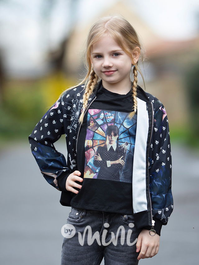 Wednesday mikina dance