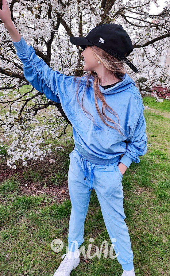 Baby blue soft velur souprava