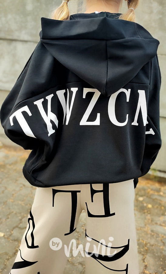 Oversize mikina letters black