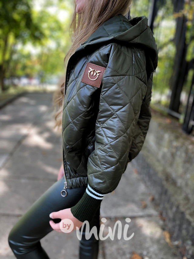 Khaki prošívaná bunda s náplety