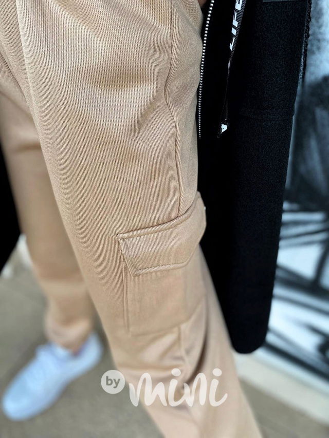 Zateplené kapsáče s páskem beige