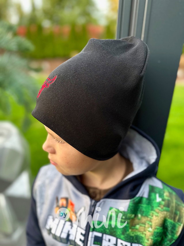 BULLS dvojitá beanie čepka černá