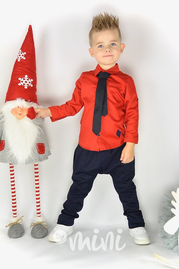 Červená košile + kravata