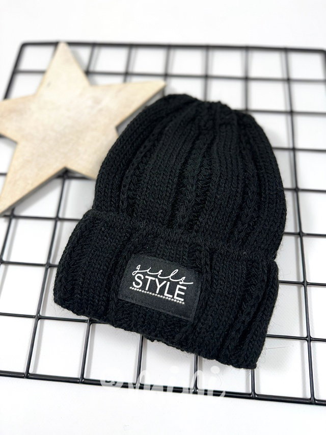 Zimní čepice s kamínky GIRLS STYLE