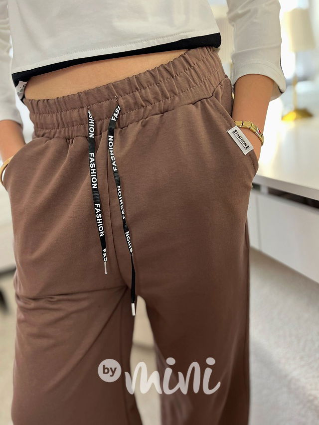 FASHION lounge volné tepláky chocolate