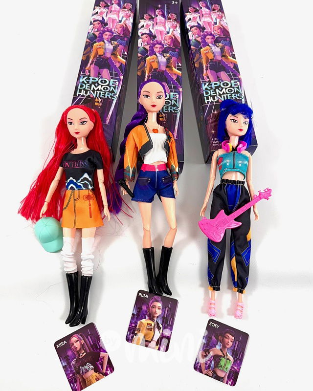 Demon Hunters panenka hrající