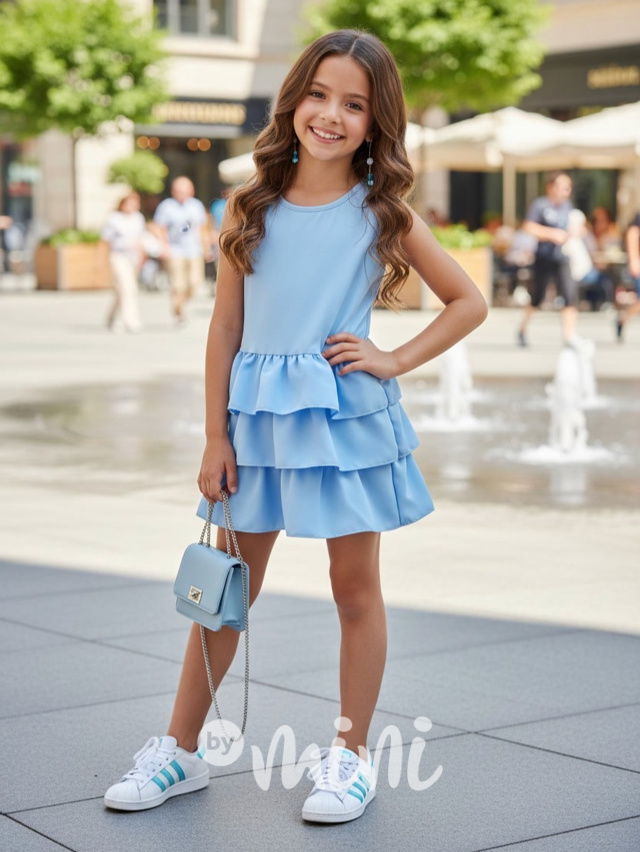 Šaty s vrstvenou sukní baby blue