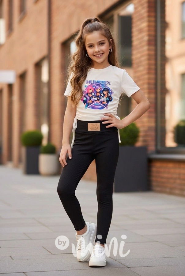 Huntrix bílá blůzka na stahování