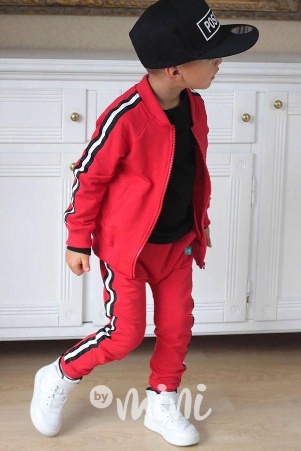 Červený komplet lampas