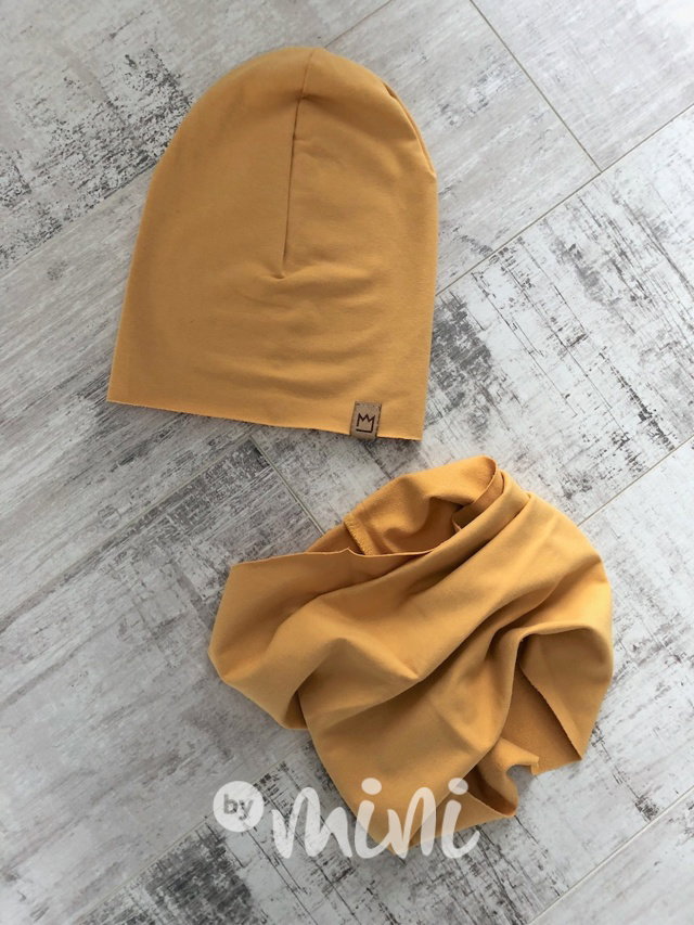 Mustard houmles čepka s tunelem