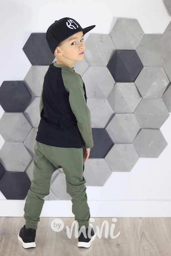 eXtra baggy tepláčky khaki