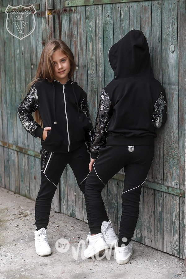 Designová black flitr teplákovka