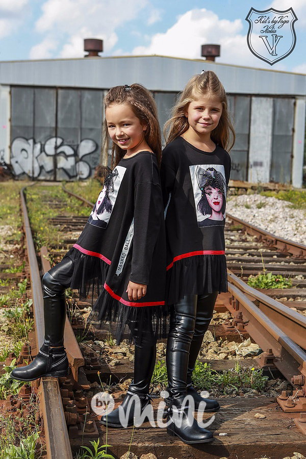 Designová black tunika