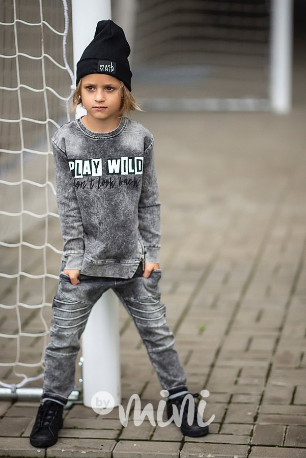 Urban street style čepice black