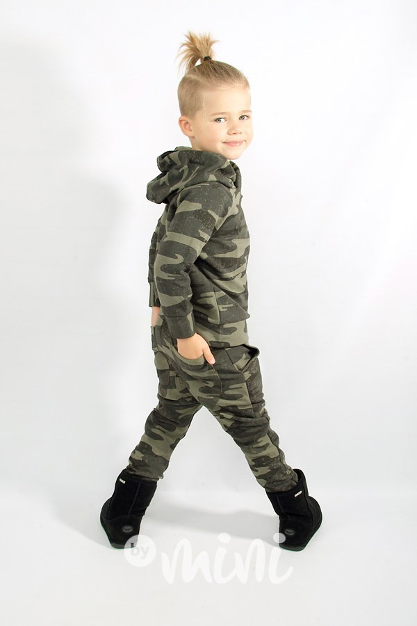 Zateplené army tepláčky
