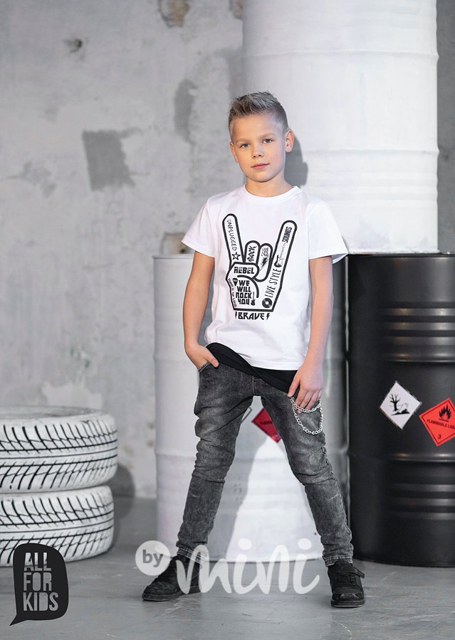Black jeans s řetězem