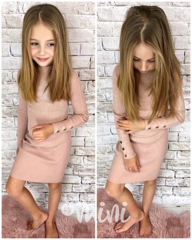 Dívčí svetříkové stretch žebrované šaty se cvočky - pudrové