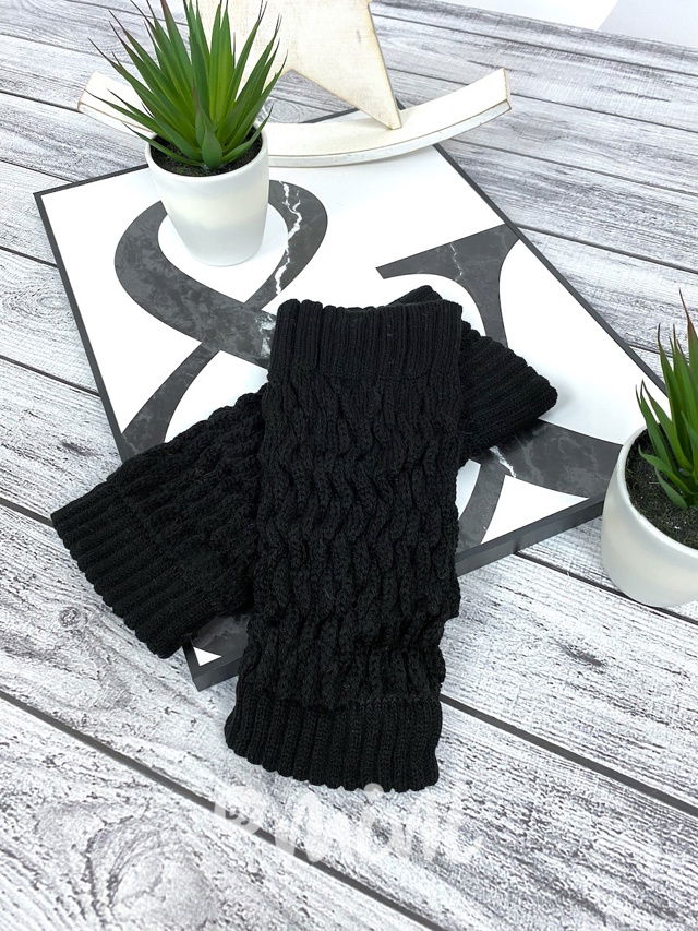 Teplé návleky černé