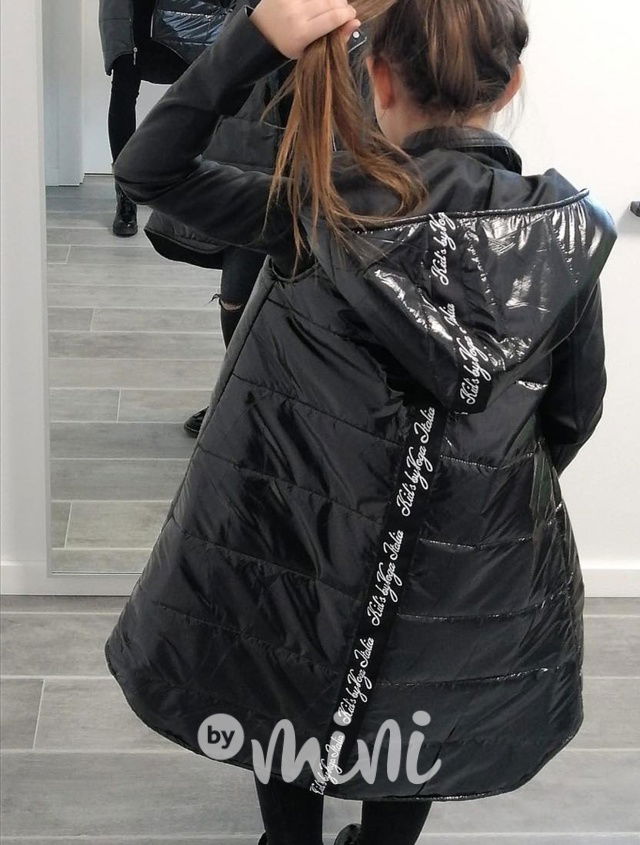 Černá prošívaná oversize vesta Voga