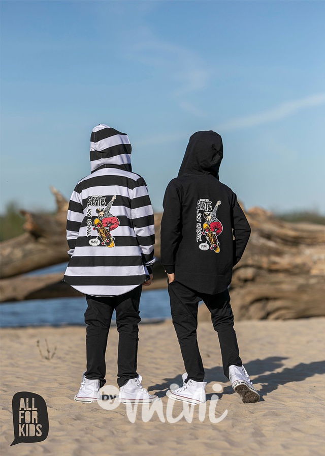 Skate mikina černá