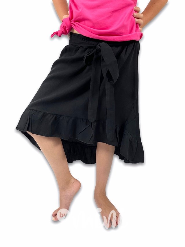 Hispánská asymetrická černá sukně