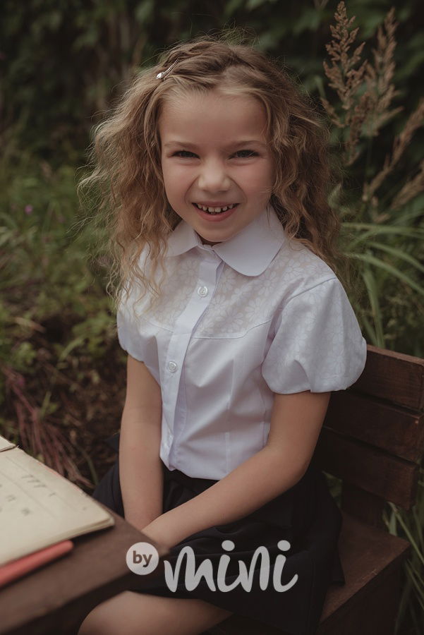 School blůzka s balonovými rukávy