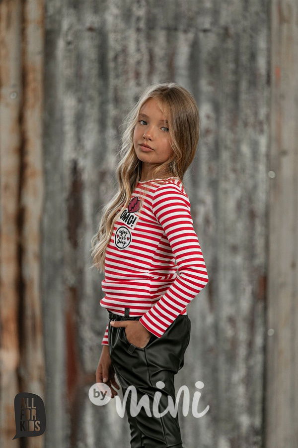 OMG žebrovaná pruhovaná blůzka red