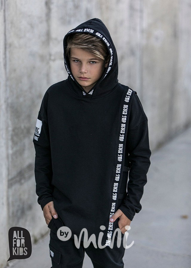 NEVER STOP mikina black