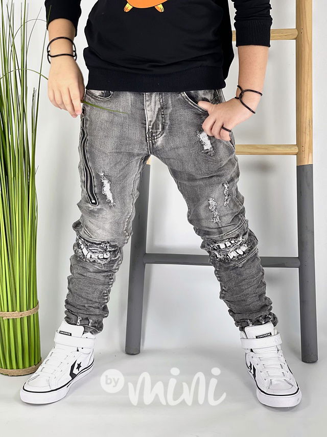 Ripped jeans s potiskem