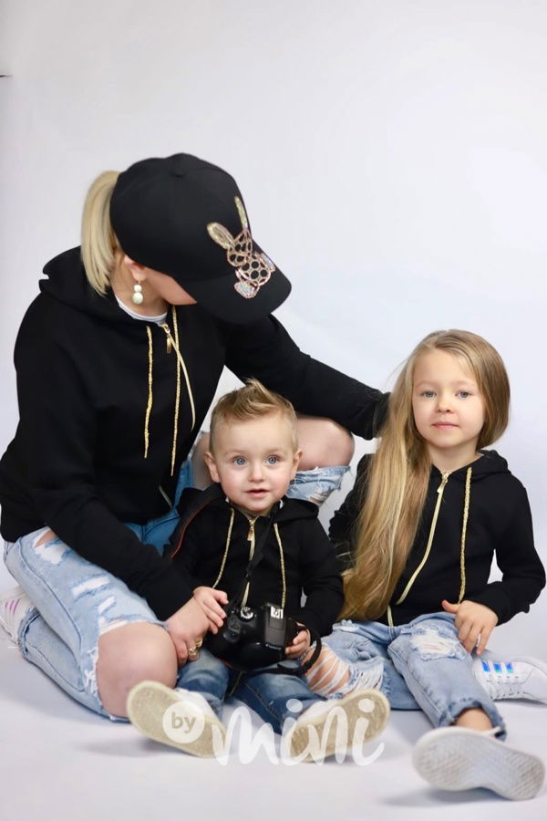 Family mikina černá