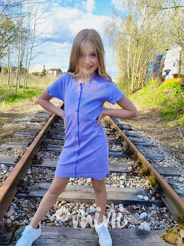 Midi šaty s knoflíčky lila