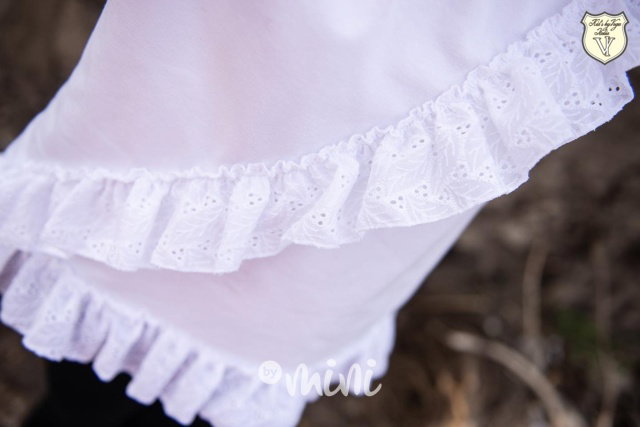 Voga blůzka s krajkou white