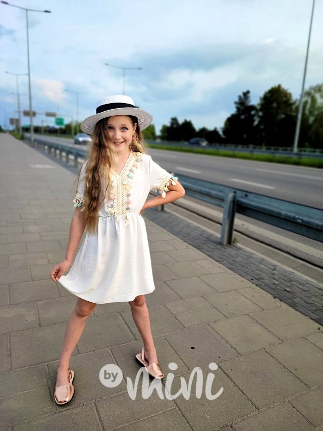 Letní boho šaty třásničky white