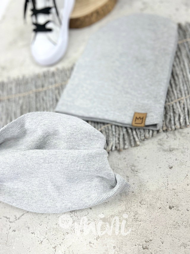 Žebrovaná houmles čepka s nákrčníkem - light grey