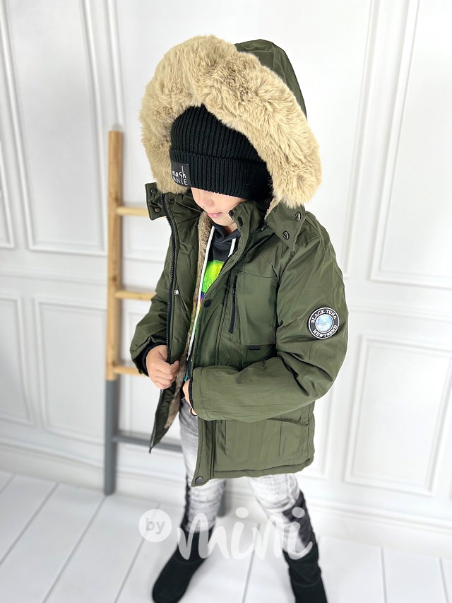 Zimní parka s kožíškem khaki